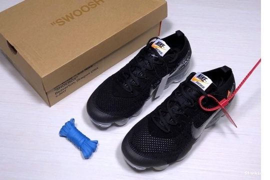 VaporMax  O-W Air Black AA3831-002 0327